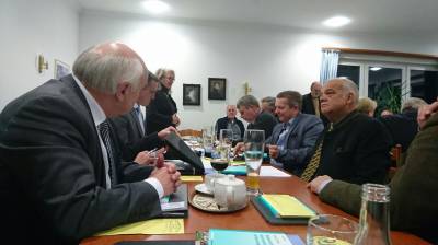 CDU-Fraktion bei der Arbeit im neuen Samtgemeinderat.