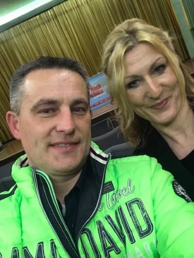 Politiksatire im Gronauer Kino. Lars Wedekind und Kollegin Dunja Urbisch fanden ONKEL FISCH spitze - 11.01.2019 - Gronauer Lichtspiele. 