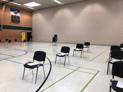 Aufgrund der Corona-Pandemie - Sitzung in der Sporthalle Duingen - mit Abstand und nach den Hygiene - Vorschriften - 11.05.2020