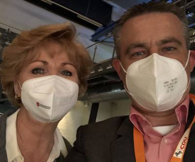 Treffen mit der Justizministerin Barbara Havliza auf dem kleinen Parteitag in Hildesheim in der Halle 39 am 16.07.2021.