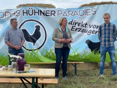 Landwirtschaftsministerin Barbara Otte-Kinast zu Besuch in Rott bei Christoph S�rig am 09.08.2021.