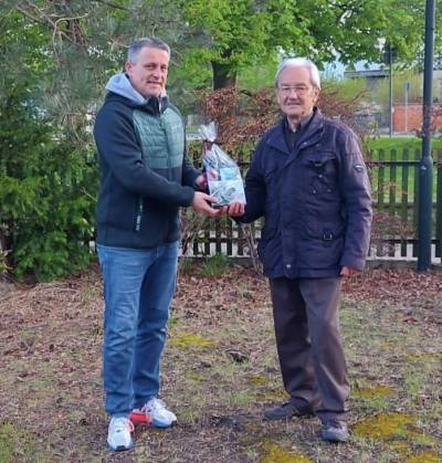 Lars Wedekind verabschiedet Eudard Plachta nach 40 Jahren in der Kommunalpolitik - 25.04.2022. Foto: Skarba-D�ring CDU Gronau.