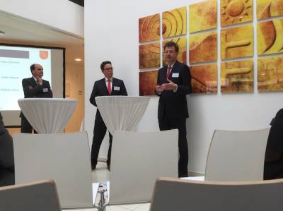 Diskussionsrunde im �WL-Geb�ude in Gronau am 26.05.2016 zum Thema - Einzel und Fachhandel und die Vorsorge f�r die Zukunft. 