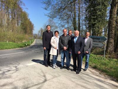 Mit Uwe Sch�nemann, Ute Betram, Klaus Beining, Wolfgang Schulz und Klaus Krumfu� setzt sich Lars Wedekind f�r die Umgehung in Eime und den Ith-Tunnel ein. 