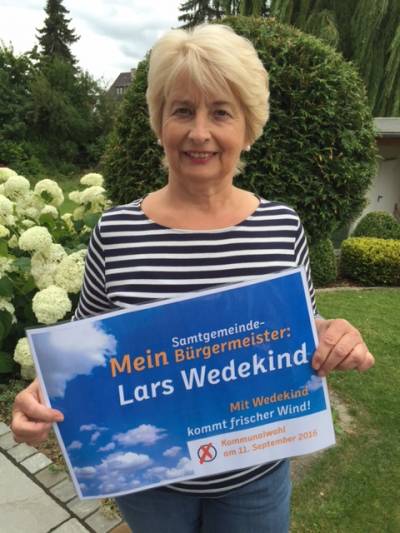 Ingeborg Wedekind (65) aus Gronau (Leine) w�hlt Lars Wedekind weil er zuverl�ssig ist.  